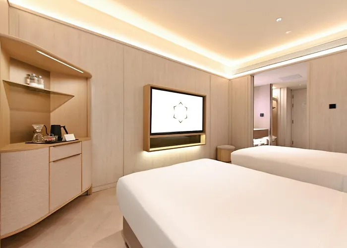 Orange Crystal Beijing Changying Fudi V Center Hotel